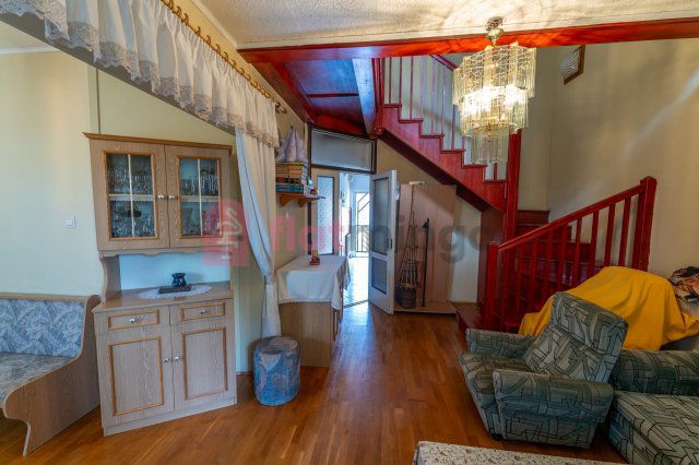 Kiadó téglalakás, albérlet, Pécsett 360 E Ft / hó, 1+4 szobás