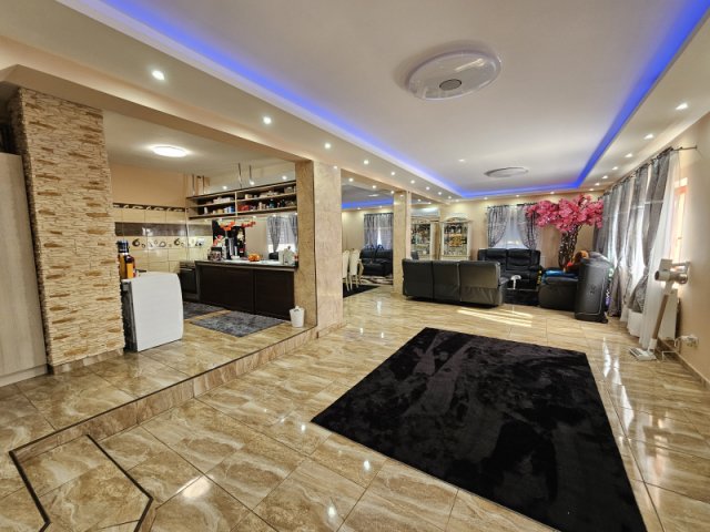 Eladó családi ház, Érden 129.999 M Ft, 3 szobás