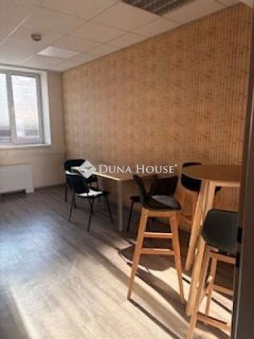 Kiadó iroda, Budapesten, XI. kerületben 4697 E Ft / hó