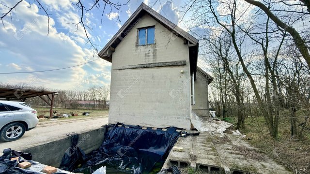 Eladó családi ház, Monoron 79 M Ft, 4 szobás