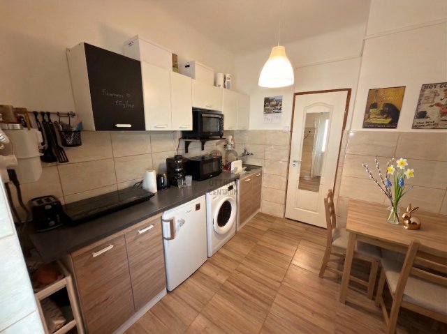 Eladó téglalakás, Budapesten, XIV. kerületben 42.9 M Ft