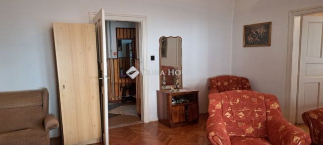 Eladó családi ház, Hajmáskéren 54 M Ft, 3 szobás