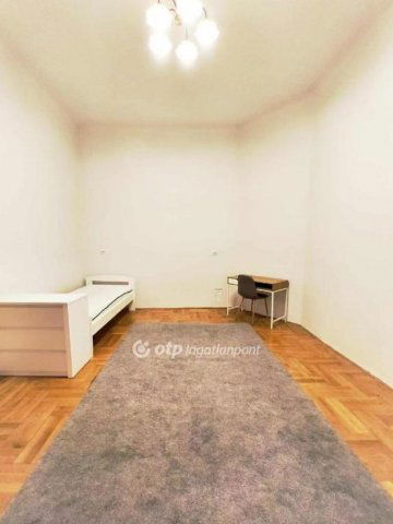 Eladó téglalakás, Budapesten, VIII. kerületben 74 M Ft, 2 szobás