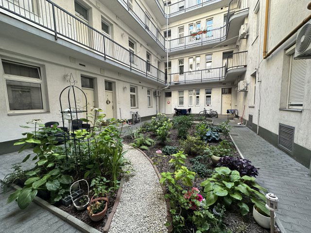 Eladó téglalakás, Budapesten, XIV. kerületben, Tábornok utcában