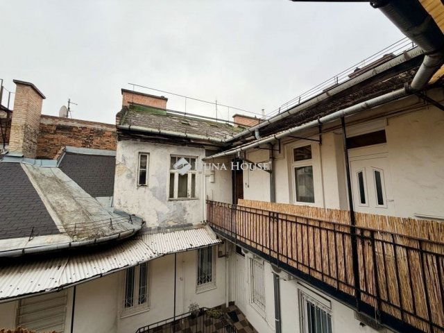 Eladó téglalakás, Budapesten, VII. kerületben 69.9 M Ft