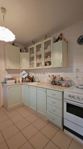 Eladó téglalakás, Kecskeméten 66.9 M Ft, 3 szobás