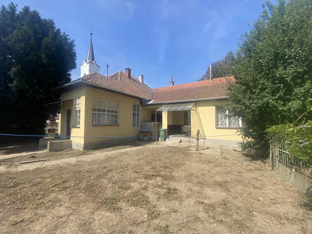 Eladó családi ház, Gégényen 15 M Ft, 4 szobás