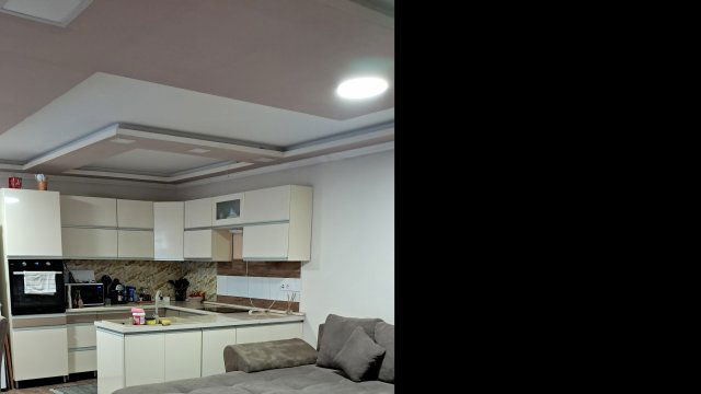 Eladó családi ház, Szolnokon 67.9 M Ft, 4 szobás