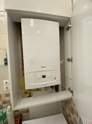 Eladó téglalakás, Kecskeméten 79 M Ft, 3 szobás