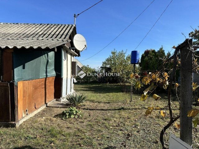 Eladó telek, Kulcson 15 M Ft / költözzbe.hu