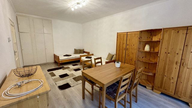 Kiadó téglalakás, albérlet, Debrecenben 180 E Ft / hó, 2 szobás