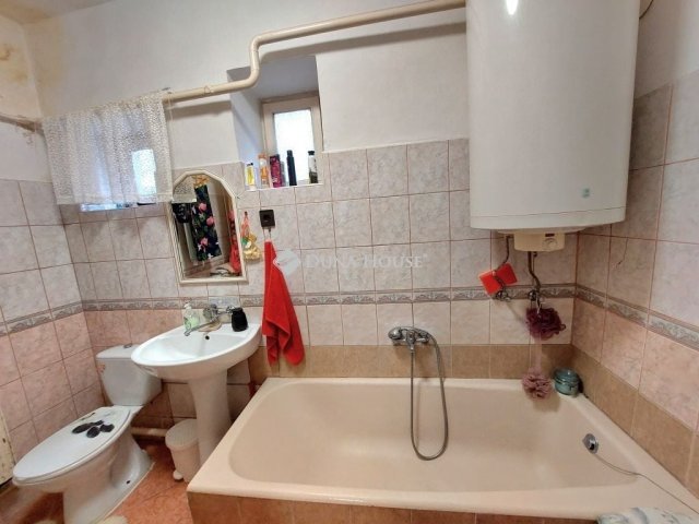 Eladó családi ház, Várpalotán 54.9 M Ft, 3 szobás