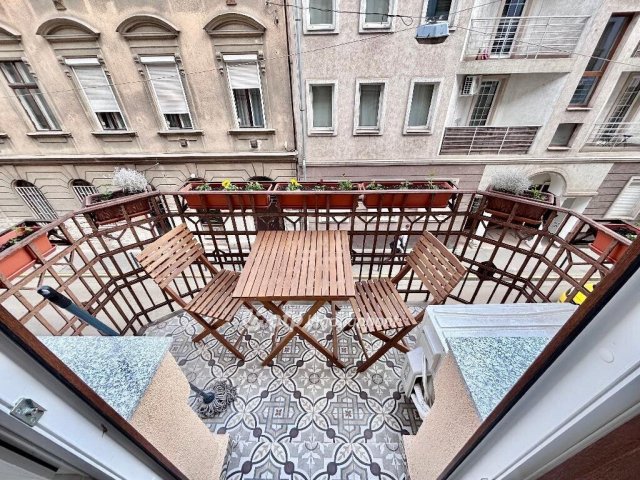 Eladó téglalakás, Budapesten, IX. kerületben 135.674 M Ft