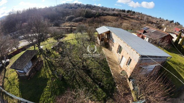 Eladó nyaraló, Ózdon 4.6 M Ft, 1 szobás / költözzbe.hu