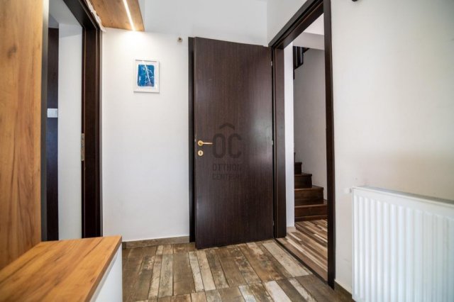 Eladó ikerház, Budapesten, XVIII. kerületben 149.9 M Ft, 5 szobás