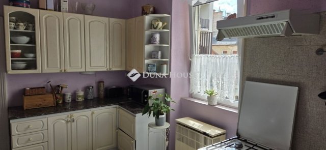 Eladó téglalakás, Budapesten, VIII. kerületben 79.99 M Ft