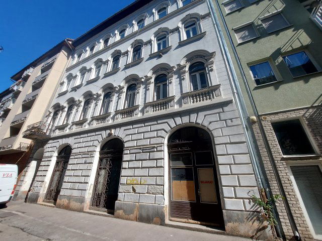 Eladó téglalakás, Budapesten, VI. kerületben, Szív utcában