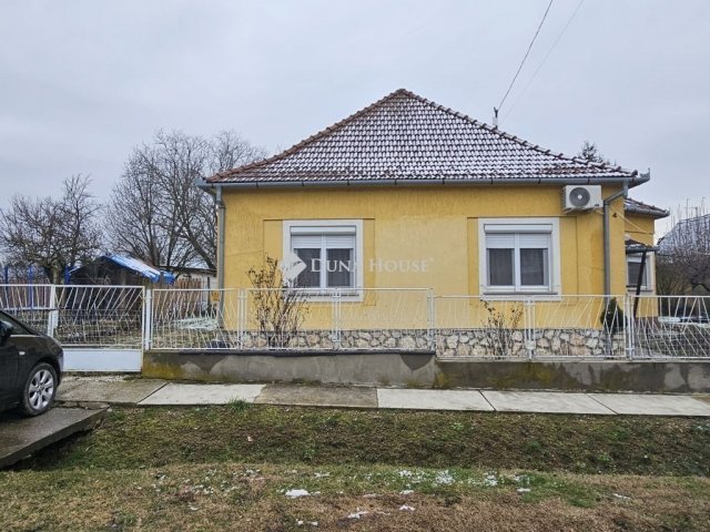 Eladó családi ház, Kistótfalun 39.9 M Ft, 3 szobás