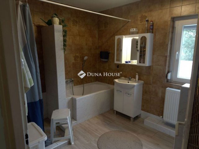 Eladó családi ház, Budapesten, XX. kerületben 139.9 M Ft