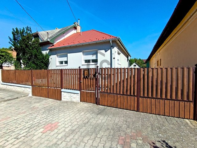 Eladó családi ház, Fóton 105 M Ft, 3 szobás