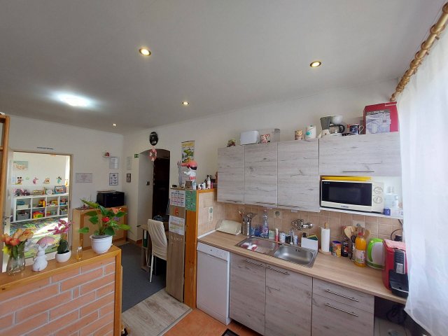 Eladó téglalakás, Táton 42 M Ft, 1 szobás