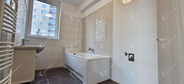 Eladó téglalakás, Miskolcon 53 M Ft, 3 szobás