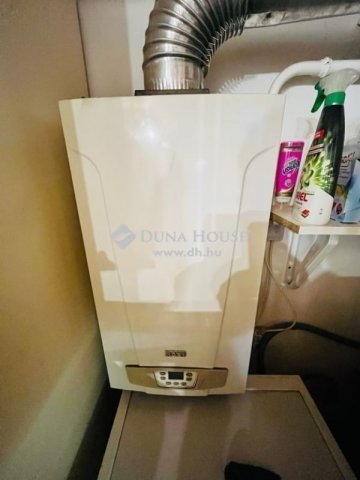 Eladó mezogazdasagi ingatlan, Pilisen 81.9 M Ft, 4 szobás