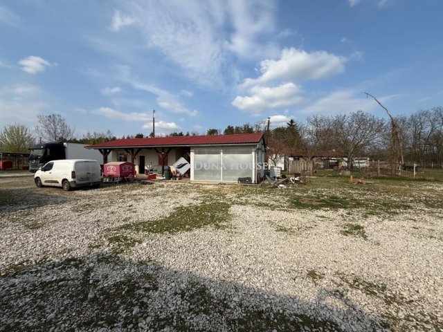 Eladó telek, Kecskeméten 179 M Ft / költözzbe.hu