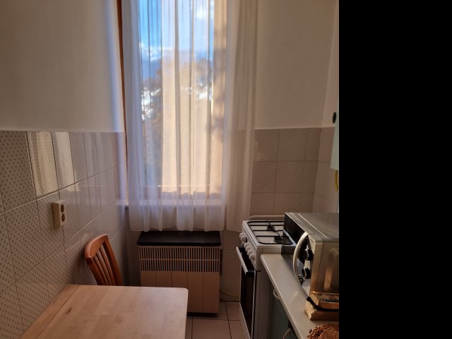 Kiadó téglalakás, albérlet, Debrecenben 185 E Ft / hó, 2 szobás