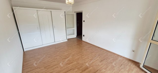 Eladó panellakás, Miskolcon 22 M Ft, 2 szobás