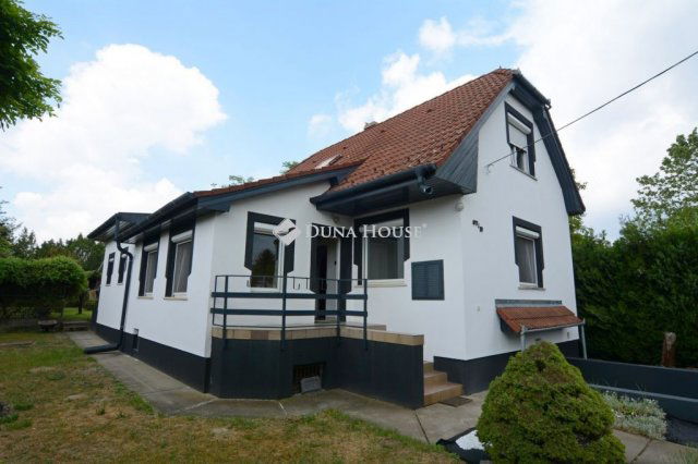 Kiadó családi ház, albérlet, Kecskeméten 600 E Ft / hó