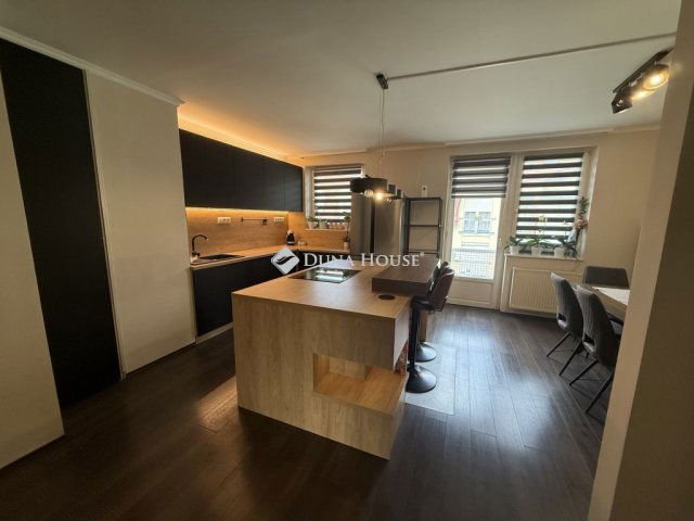 Kiadó téglalakás, albérlet, Kecskeméten 280 E Ft / hó