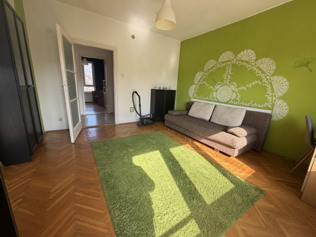 Eladó téglalakás, Debrecenben 57.9 M Ft, 3 szobás