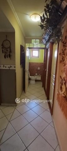 Eladó családi ház, Velencén 98 M Ft / költözzbe.hu