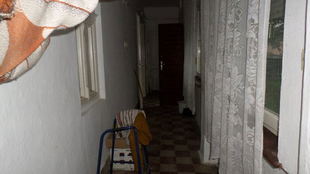 Eladó családi ház, Tiszaderzsen 11.1 M Ft, 3 szobás