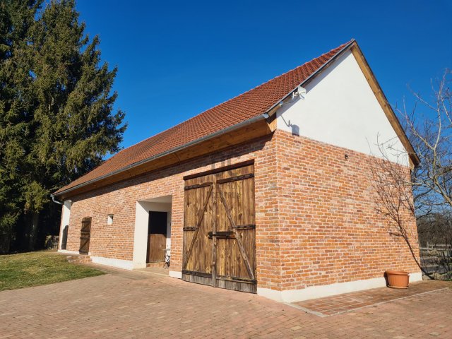 Eladó családi ház, Őriszentpéteren 198 M Ft, 4 szobás