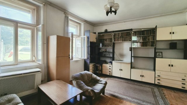 Eladó téglalakás, Budapesten, XV. kerületben 32 M Ft, 1 szobás