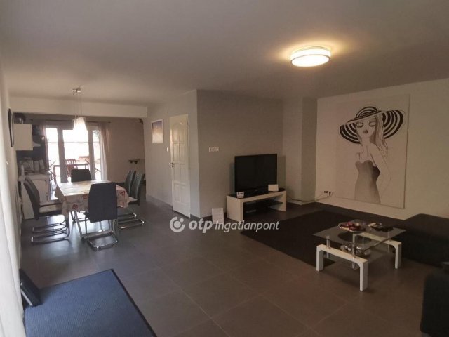 Eladó nyaraló, Orosházán 45 M Ft, 2 szobás