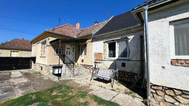 Eladó családi ház, Ugodon 42.5 M Ft, 3 szobás