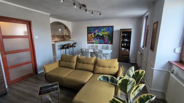 Eladó téglalakás, Budapesten, VIII. kerületben 81 M Ft