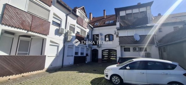 Eladó téglalakás, Harkányban 38 M Ft, 1+1 szobás