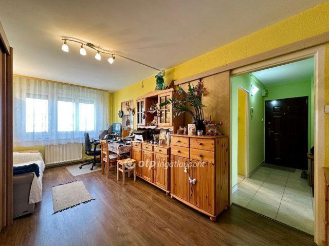 Eladó panellakás, Budapesten, XI. kerületben 86.99 M Ft, 3 szobás