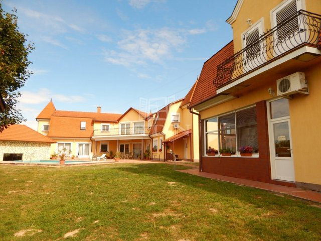 Eladó hotel, Kaposváron 298 M Ft / költözzbe.hu