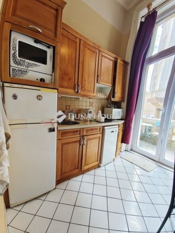 Eladó téglalakás, Szombathelyen 43 M Ft, 1 szobás