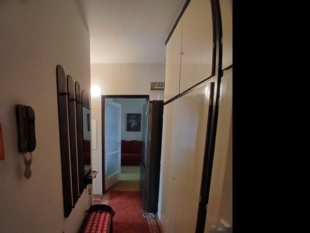 Eladó panellakás, Siklóson 29.5 M Ft, 2 szobás