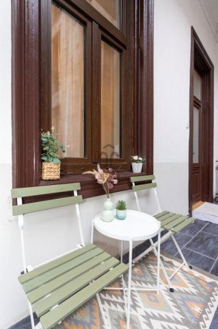 Eladó téglalakás, Budapesten, V. kerületben 239 M Ft, 3 szobás