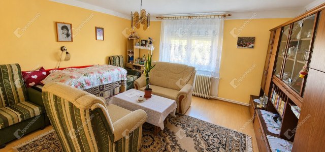 Eladó családi ház, Felsőzsolcán 36.9 M Ft, 3 szobás