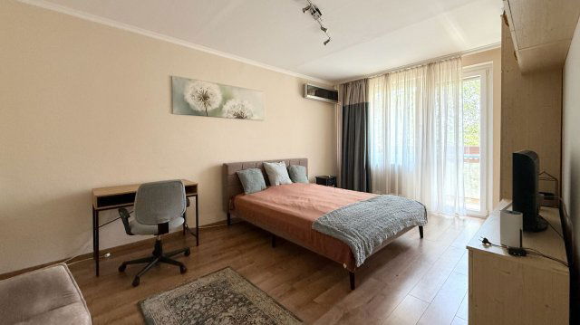Kiadó panellakás, albérlet, Debrecenben 230 E Ft / hó, 2 szobás