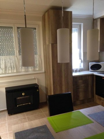 Kiadó téglalakás, albérlet, Debrecenben 285 E Ft / hó, 2 szobás