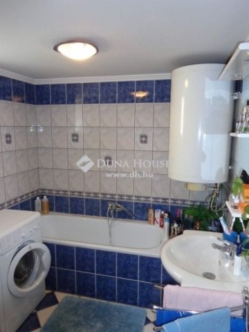 Eladó családi ház, Budapesten, XXIII. kerületben 64.9 M Ft